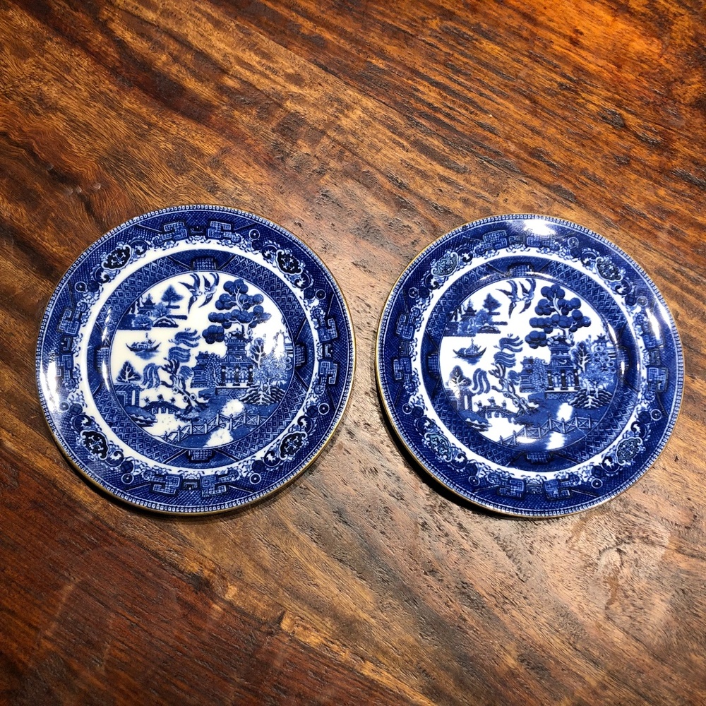 Antique Royal Doulton Blue Willow 7 in. Dessert Plate Set of 2